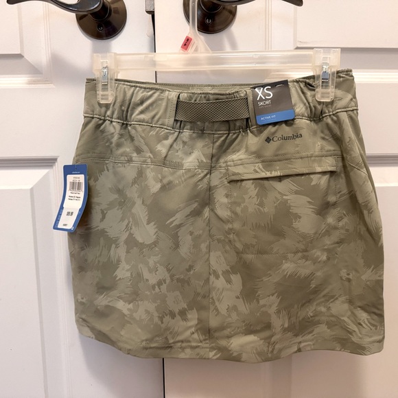 BNWT Columbia Pleasant Creek Skort -Size XS - Picture 2 of 4